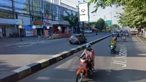 Baliho 6 × 4 m di Jl. Setia Budi (Depan Hotel Srondol Indah), Semarang (unit 2), Jawa Tengah