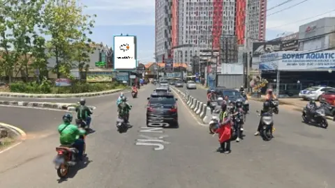 Baliho 6 × 4 m di Jl. Prof Sudarto (Area Tembalang Ngesrep), Semarang, Jawa Tengah