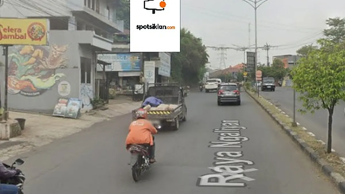 Baliho 4 × 6 m di Jl. Prof. D. Hamka (Depan UIN Walisongo), Semarang, Jawa Tengah