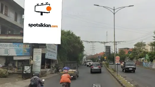 Baliho 6 × 4 m di Jl. Prof Dr Hamka (Depan UIN Walisongo), Semarang, Jawa Tengah