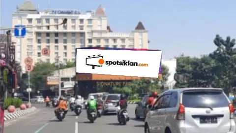 Videotron 25 × 6 m di Jl. Pemuda (Samping Bundaran Mall Paragon), Semarang, Jawa Tengah