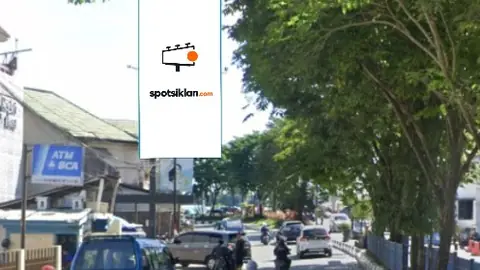Billboard 10 × 5 m di Jl. Pahlawan (Depan Pasar Segiri), Samarinda, Kalimantan Timur