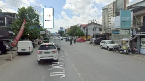Billboard 5 × 10 m di Jl. KH Agus Salim (Arah Stadion Segiri Samarinda), Kalimantan Timur