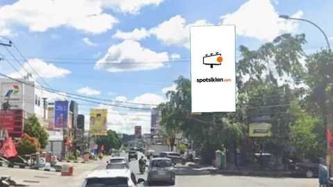 Billboard 4 × 8 m di Jl. Pangeran Diponegoro (Menuju Jembatan Sei Dama), Samarinda, Kalimantan Timur