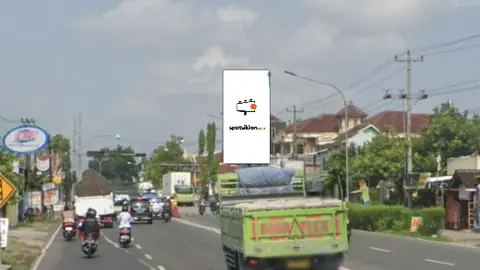 Billboard 4 × 8 m di Jl. Raya Solo-Sragen (Perbatasan Solo-Sragen, Area Pertigaan Pungkruk Arah Solo), Jawa Tengah