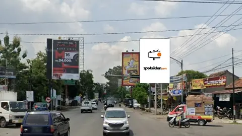 Baliho 4 × 6 m di Jl. Raya Sragen-Sambungmacan Kec. Ngrampel (Perempatan Pilangsari), Jawa Tengah