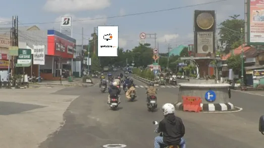 Baliho 4 × 6 m di Jl. Sukowati (Dari Arah Utara ke Selatan (Sragen ke Solo)), Jawa Tengah
