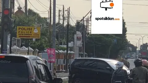 Baliho 4 × 6 m di Jl. Sragen-Solo (Simpang Tiga Pungkruk, Arah ke Solo), Jawa Tengah