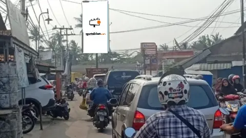 Billboard 4 × 8 m di Jl. Raya Kb. Karet - Ps. Kemis (dari Pasar Kemis menuju Rajek), Kabupaten Tangerang, Banten