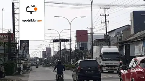 Billboard 10 × 5 m di Jl. Kolonel Sugiono (Area Depan KPP Pratama Tegal), Jawa Tengah