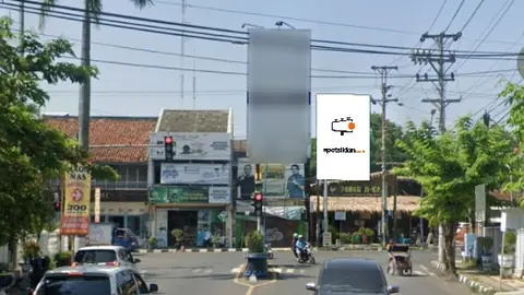 Baliho 6 × 4 m di Jl. A. R. Hakim (dari Brebes ke Kota Tegal), Jawa Tengah