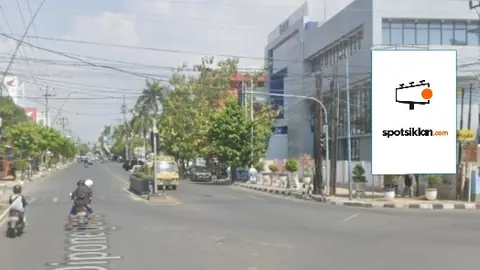 Baliho 4 × 6 m di Jl. Jend Sudirman (Dari Tegal Menuju Kab. Tegal), Jawa Tengah