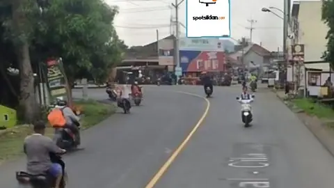 Baliho 6 × 4 m di Jl. Banjaranyar (Pertigaan Pasar Banjaranyar), Kabupaten Tegal, Jawa Tengah