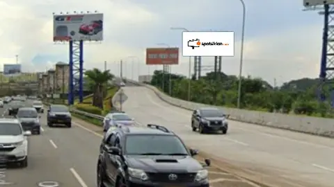 Billboard 8 × 16 m di Jl. Tol Airport Prof. Sedyatmo (Arah dari Jakarta menuju Bandara Soekarno-Hatta), Tangerang, Banten