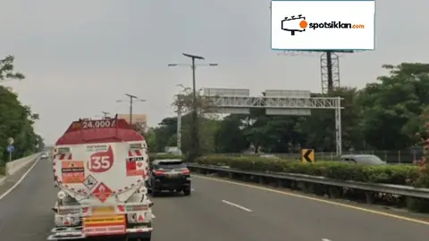 Billboard 8 × 16 m di Jl. Tol. Airport Prof. Sedyatmo (Dari PIK Menuju Bandara), Tangerang, Banten