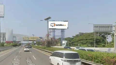 Billboard 20 × 8 m di Jl. Tol Sedyatmo (dari Airport Menuju Jakarta), Tangerang, Banten