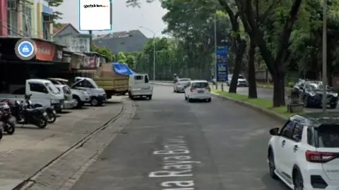 Billboard 4 × 8 m di Jl. Graha Raya Bintaro (Dari Bintaro Menuju Graha Raya Regency, Alam Sutera), Tangerang Selatan, Banten