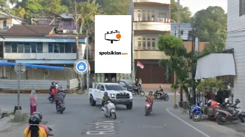 Baliho 6 × 4 m di Jl. Jend. Sudirman (simpang Jl. Slamet Riady, arah Pasar Dayak), Tarakan, Kalimantan Utara