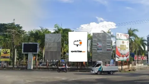 Baliho 6 × 4 m di Jl. Kusuma Bangsa (area Oval Park), Tarakan, Kalimantan Utara