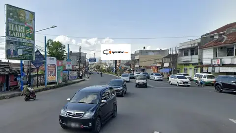 Billboard 5 × 10 m di Jl. KHZ. Mustofa, Tasikmalaya, Jawa Barat
