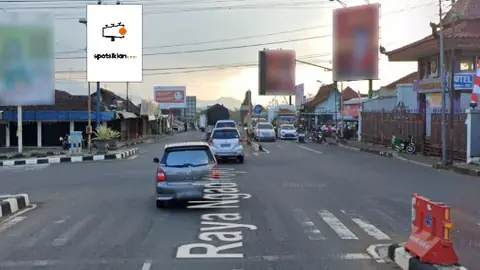 Baliho 6 × 4 m di Jl. Raya Ngadirojo-Jatipuro (Area Depan Pasar Ngadirojo), Wonogiri (unit 2), Jawa Tengah