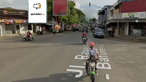 Baliho 6 × 4 m di Jl. Wonogiri-Pacitan (Area Pasar Bung Karno dan Pasar Baturetno), Jawa Tengah