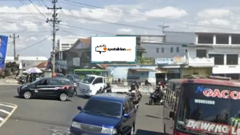 Billboard 10 × 5 m di Jl. Raya Brengkok - Banjarnegara (Perempatan Pasar Kertek Wonosobo), Jawa Tengah
