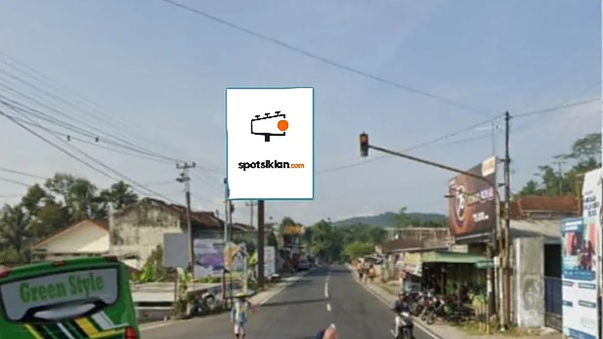 Baliho 6 × 4 m di Jl. Dr. Sutomo (Perempatan Bandengan) Kab. Cilacap (Dari Arah SPBU Mekar Abadi Sapuran menuju kearah Simpang Silento), Wonosobo, Jawa Tengah