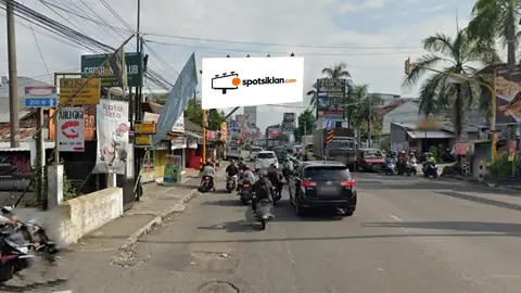 Billboard 5 × 10 m di Jl. Magelang KM 5, Yogyakarta (Sisi Selatan), DI Yogyakarta