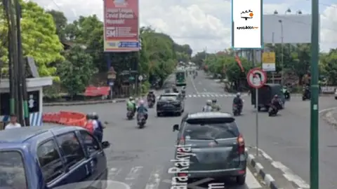 Billboard 8 × 4 m di Jl. Pembela Tanah Air (Dari Arah Samsat Kota Yogyakarta Menuju ke Terminal Ngabean), DI Yogyakarta