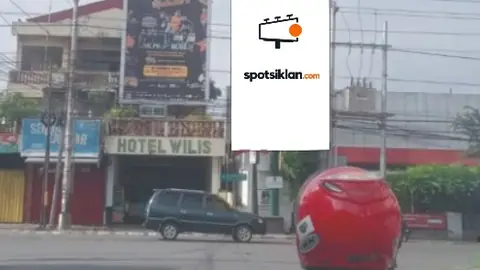 Billboard 4 × 8 m di Jl. Sultan Agung (Simpang 3 Jl. Gajah Mada), Yogyakarta, DI Yogyakarta