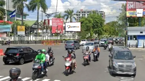 Videotron 3 × 5 m di Jl. Jend. Sudirman (Pertigaan Jend. Sudirman, Hadap Tugu Jogja), Yogyakarta, DI Yogyakarta